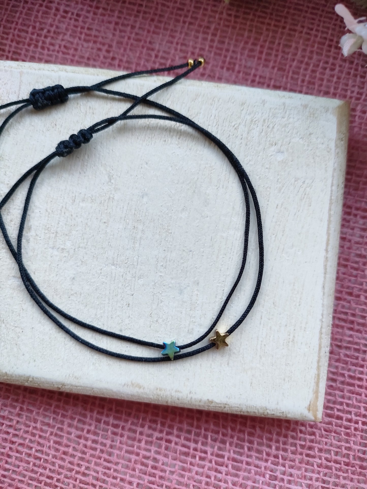 Bracelet noir étoile